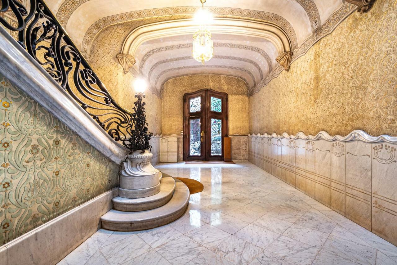Luxury Penthouses 1 Барселона Экстерьер фото